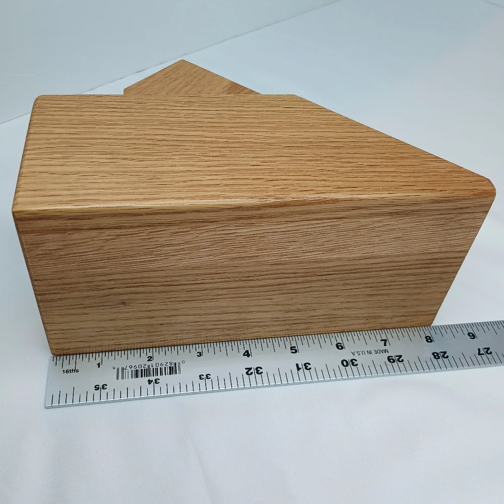 CUTCO Wood Knife Block USA Solid Honey Oak 8 Slot Knife Holder Up To 8